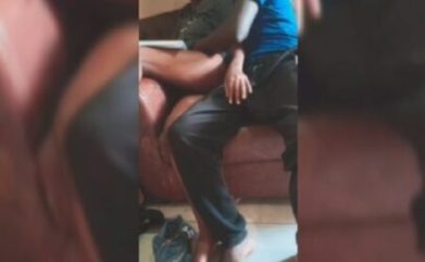 My Visitor Let Me Penetrate Her Pussy