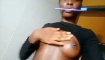 Video Of Genevieve Showing Her Tits Leaked